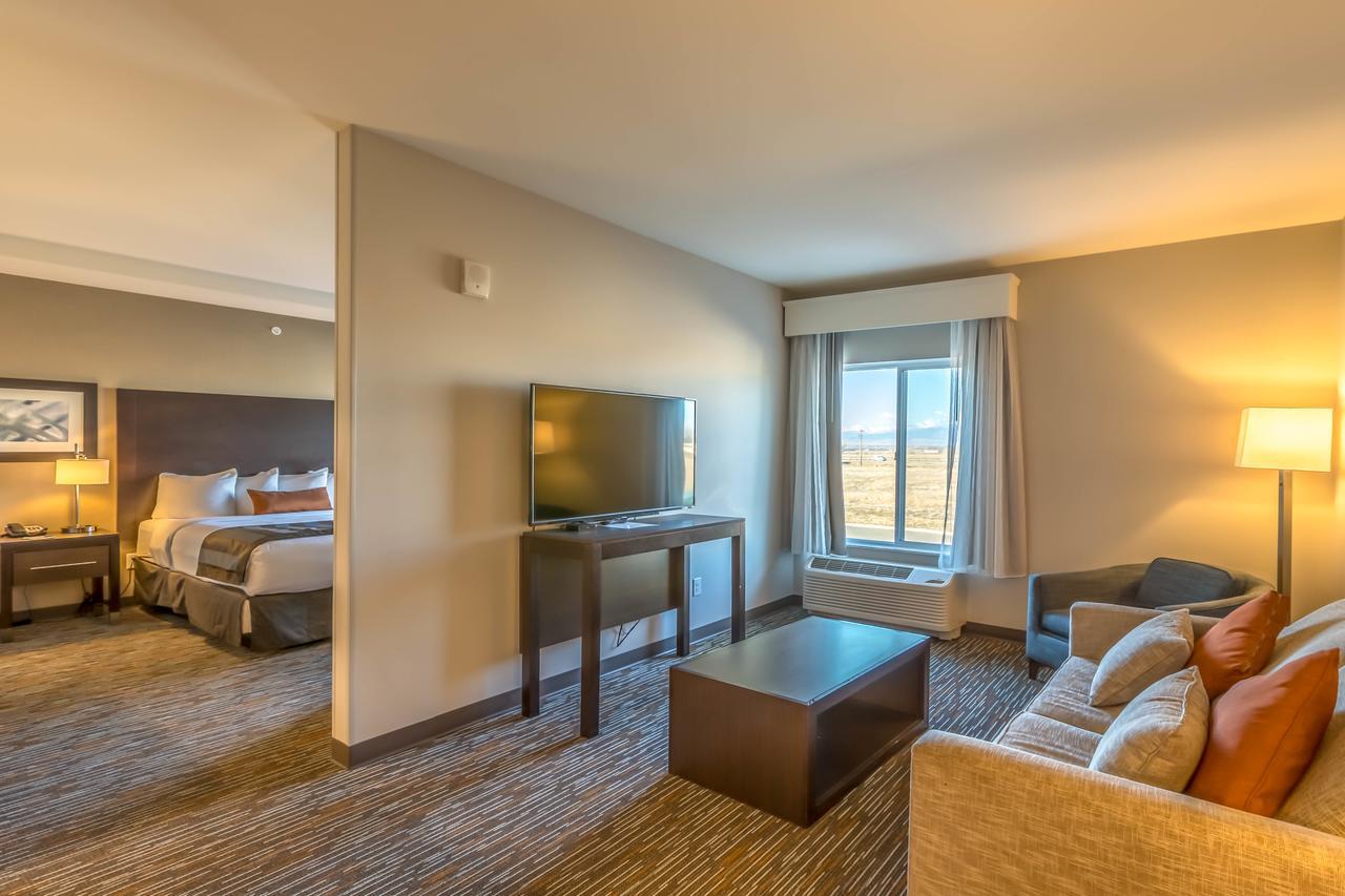 Wingate By Wyndham Loveland Johnstown מראה חיצוני תמונה