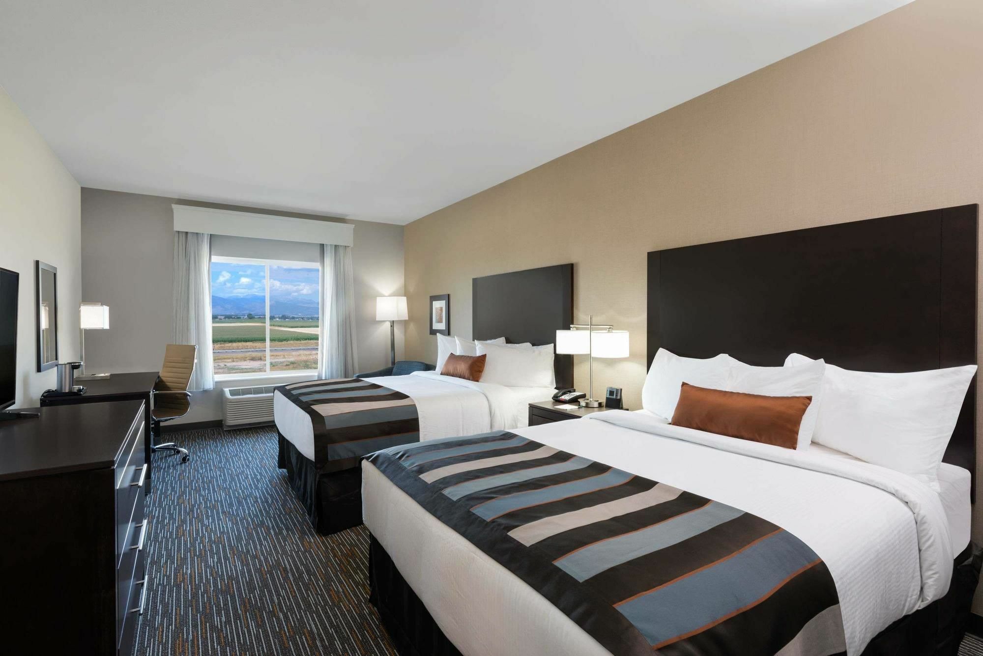 Wingate By Wyndham Loveland Johnstown מראה חיצוני תמונה